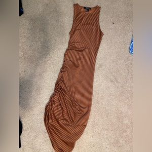 Forever 21 amber scrunch dress size small